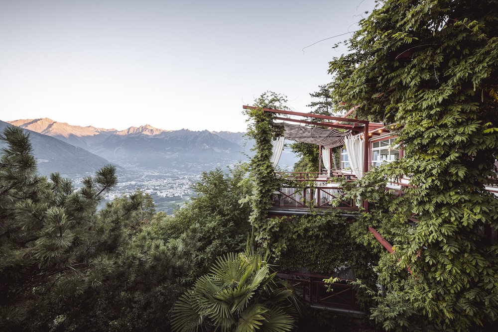 Relais & Chateaux Hotel Castel Fragsburg — Merano — photo 3