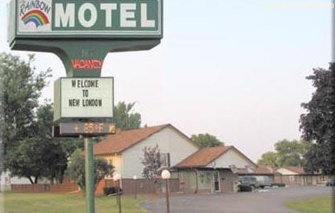 Rainbow Motel - photo 3