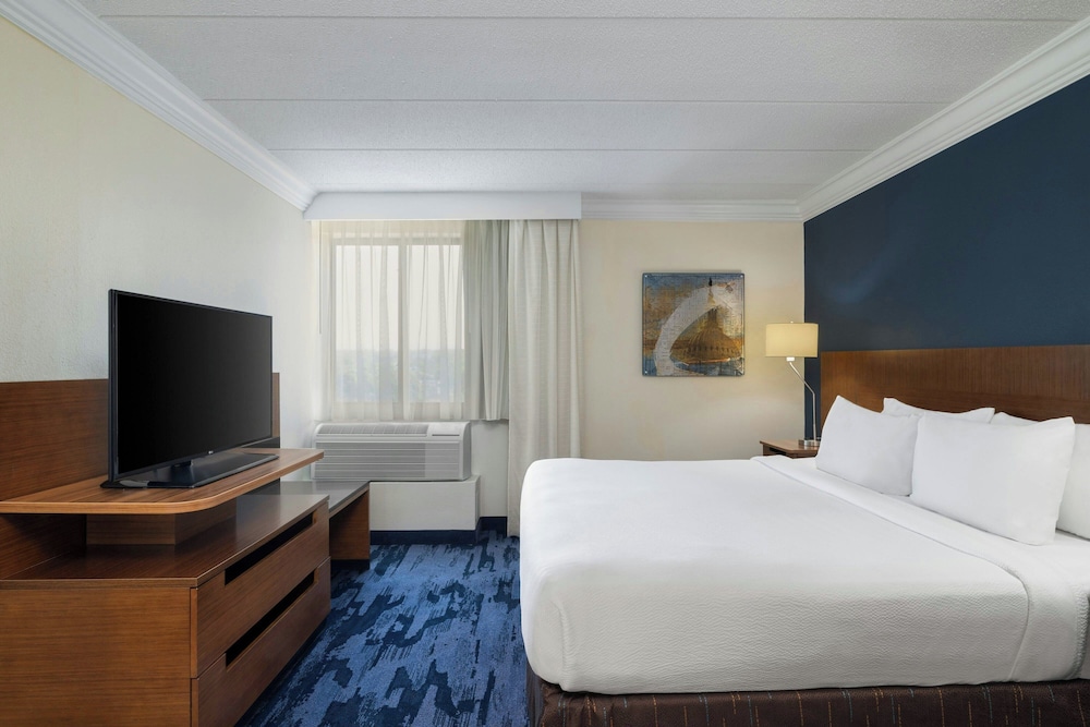 Fairfield by Marriott Inn & Suites Herndon Reston - photo 9