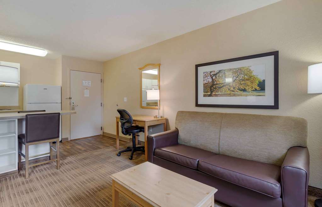 Extended Stay America Suites Memphis Germantown - photo 43