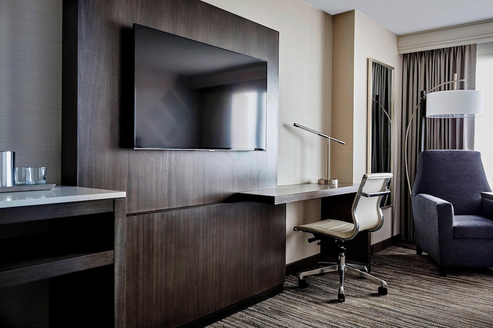 San Francisco Airport Marriott Waterfront - photo 9