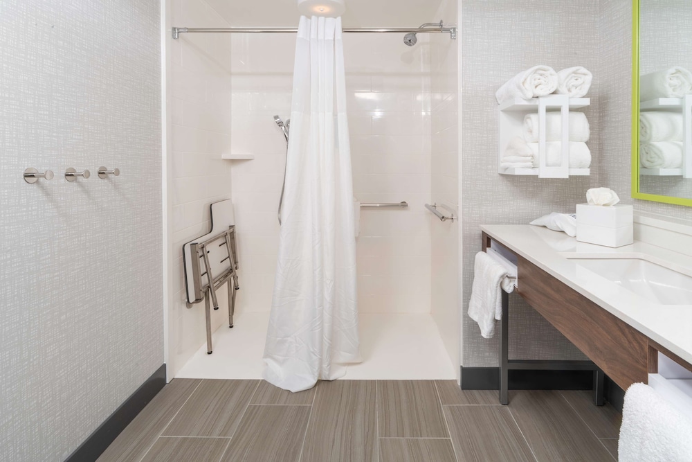 Hampton Inn & Suites Conway - photo 18