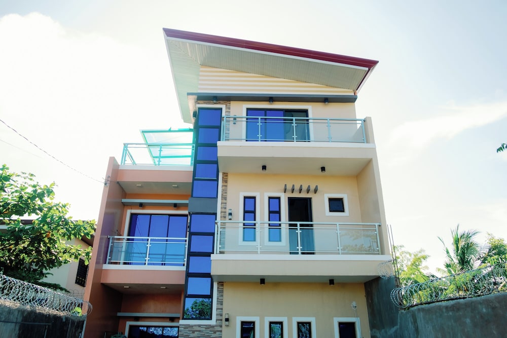 Rbs Three Storey House 20341026 — Zamboanga