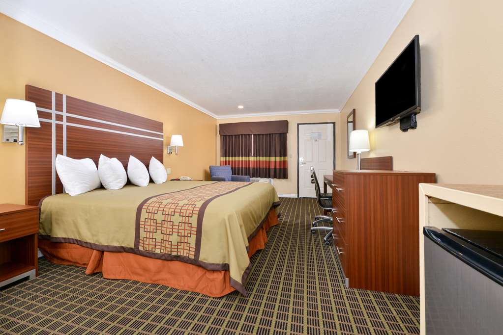 Americas Best Value Inn Azusa Pasadena - photo 7