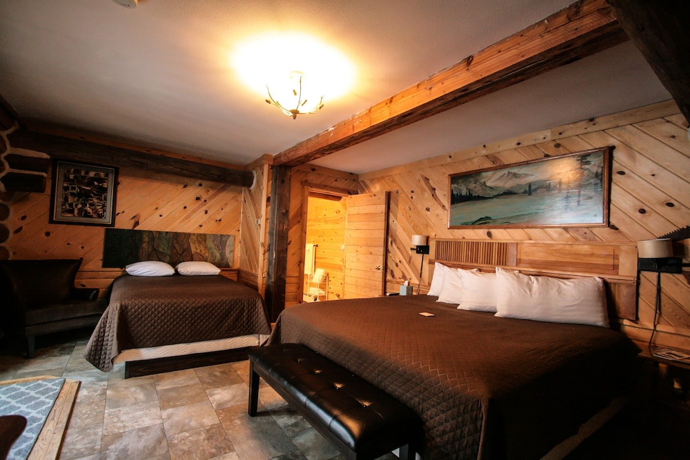 Judith Mountain Lodge - photo 28