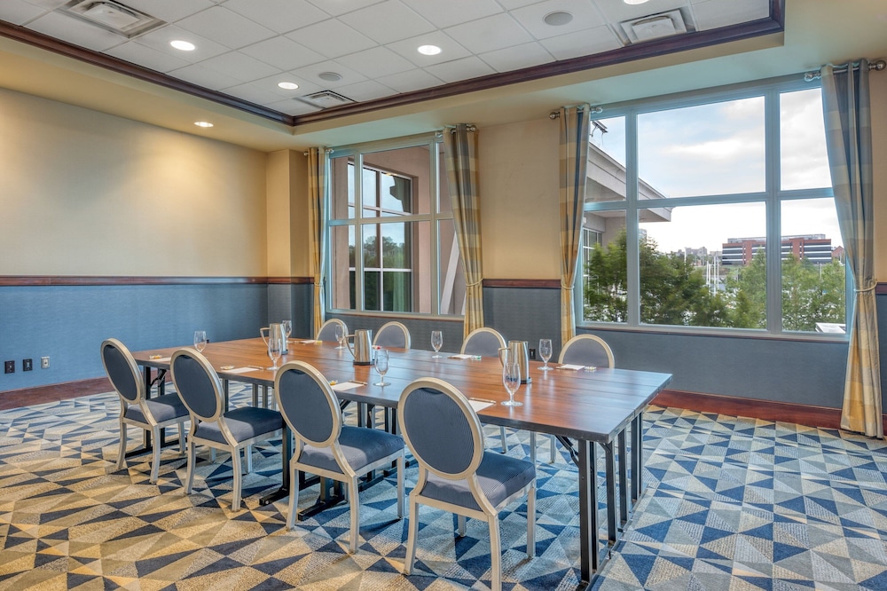 Sheraton Erie Bayfront Hotel - photo 47