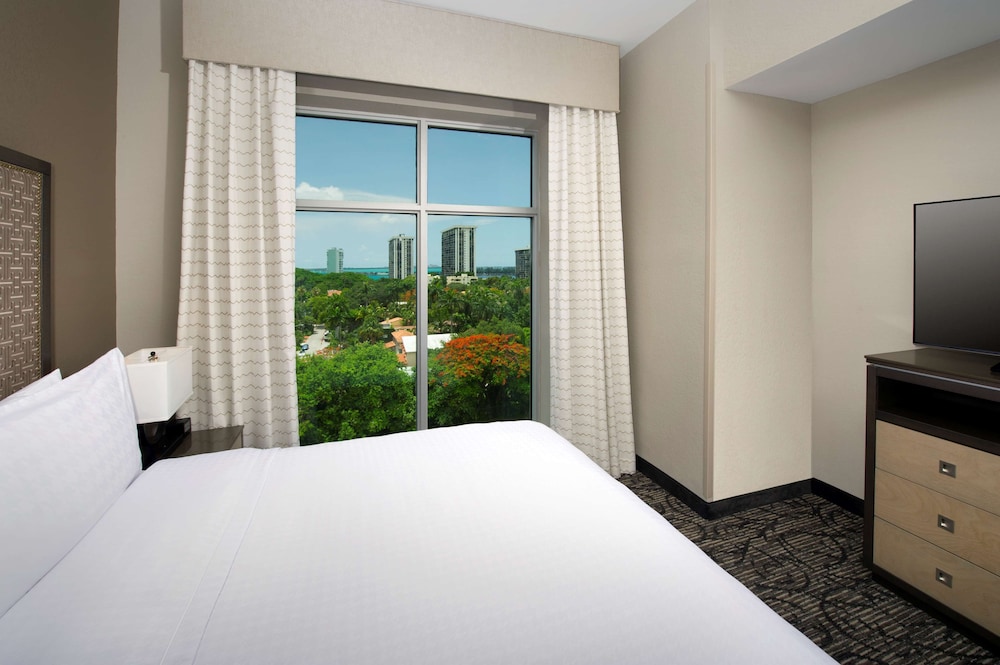 Homewood Suites by Hilton Miami Downtown Brickell - photo 12