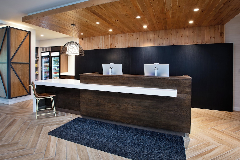 Staybridge Suites Grand Rapids South by IHG - photo 43