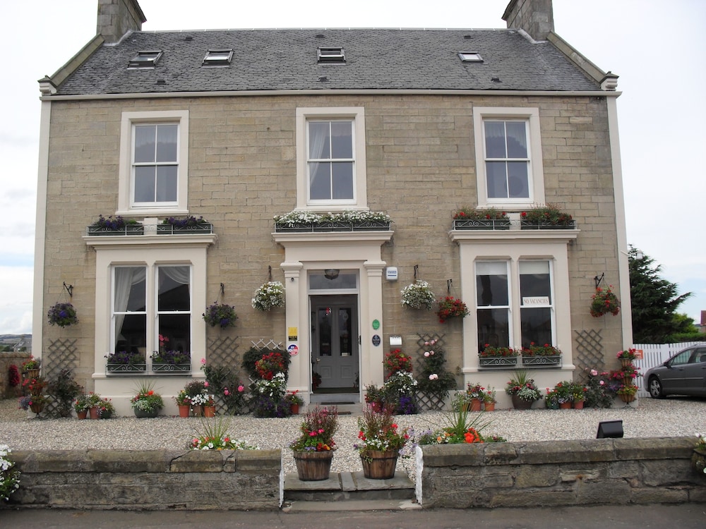 The Spindrift Guest House — 4-Star Luxury Hotel in Anstruther, United Kingdom