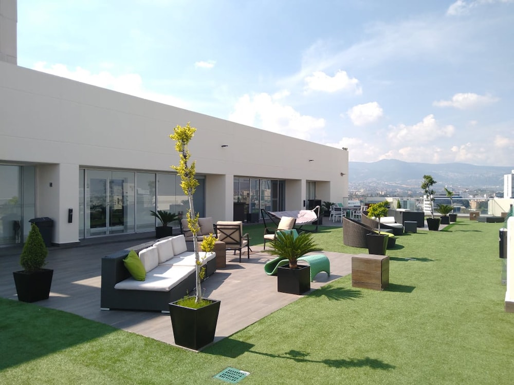 Elite 47 Hotel & Suites — hotel in Huixquilucan