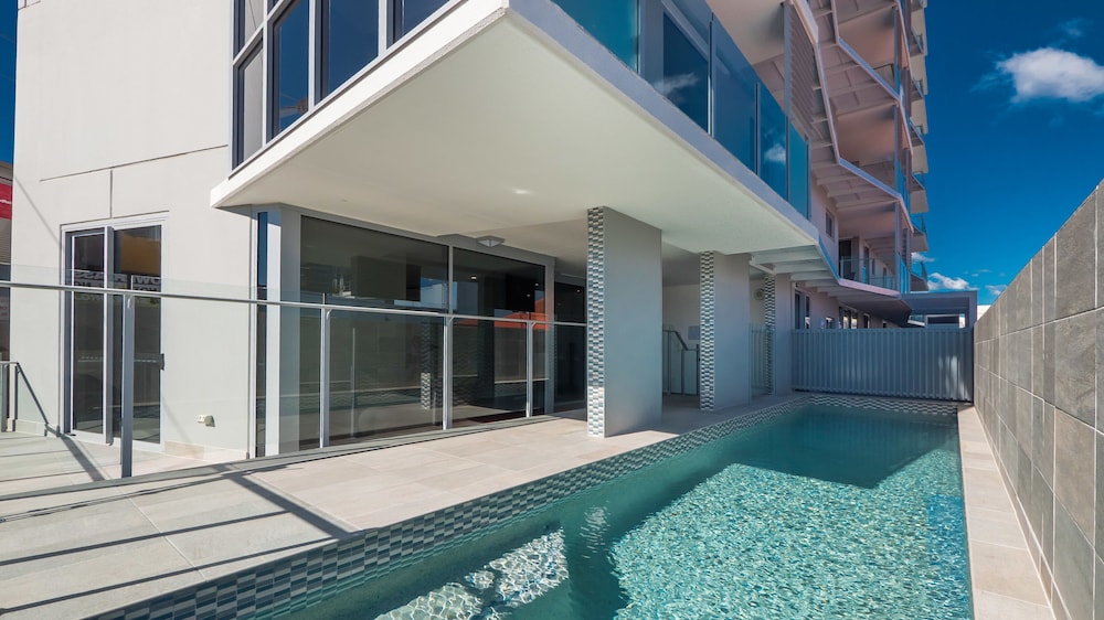 The Capitol Apartments — 4-Star Luxury Hotel in South Brisbane, Australia