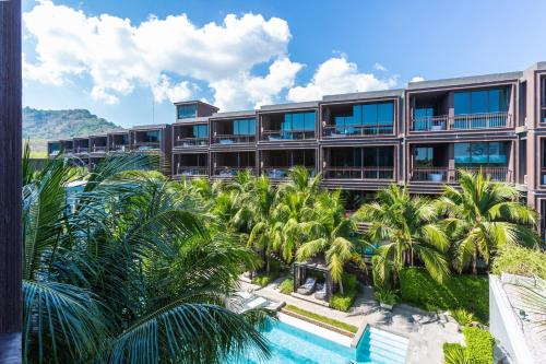 Lucky Holidays in Saturdays Residence — 4-Star Luxury Hotel in Phuket, Thailand