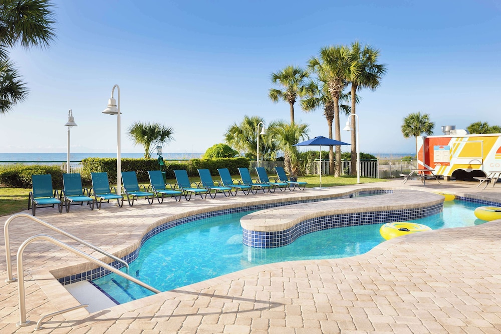 Hampton Inn & Suites Myrtle Beach Oceanfront - photo 55