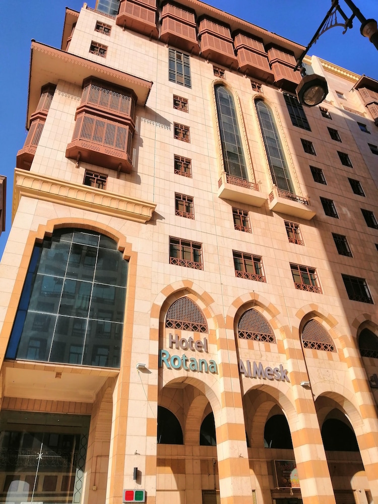 Rotana Al Mesk Hotel - carbon neutral hotel in Medina
