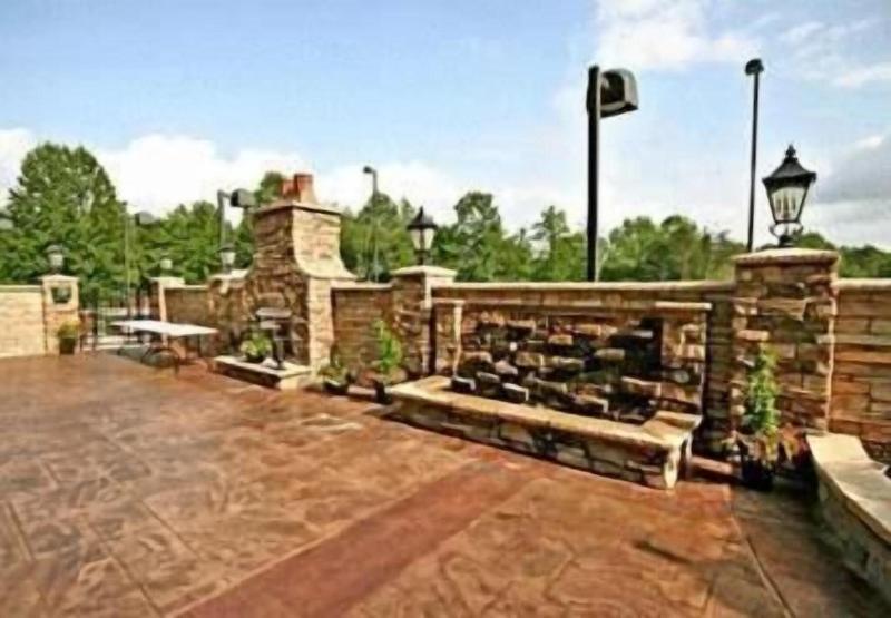 Fairfield Inn Suites By Marriott Elkin Jonesville — Elkin