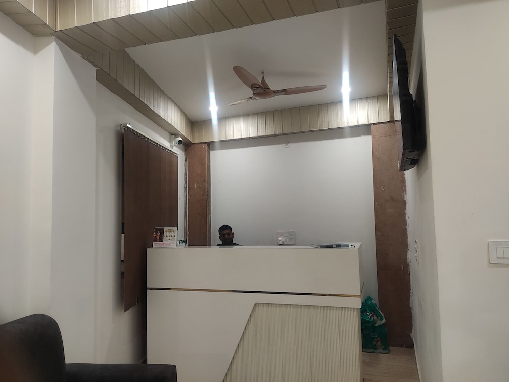 Hotel Abhinandan in Ajodhya, India