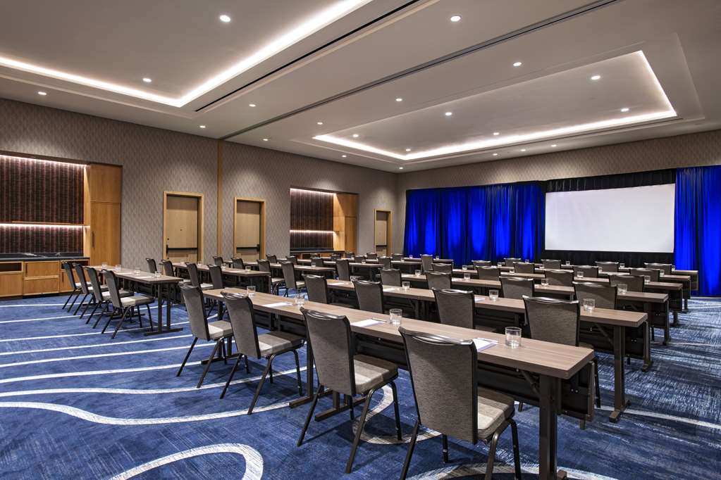 Hyatt Regency Conroe - photo 11