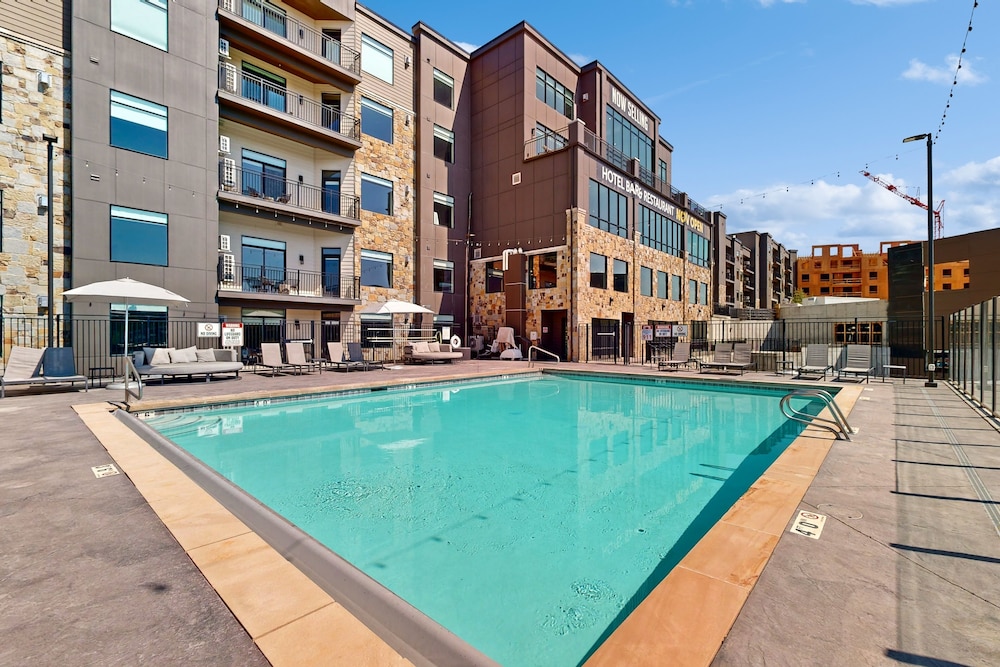 Black Rock Mountain Resort Dog Friendly in Heber, United States