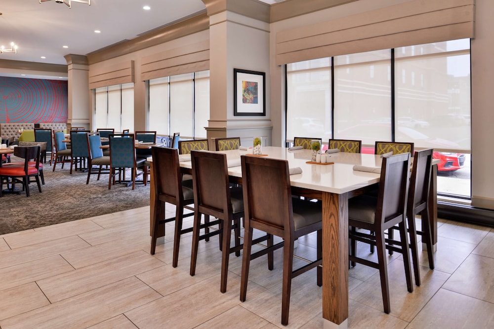 Hilton Garden Inn Terre Haute - photo 73