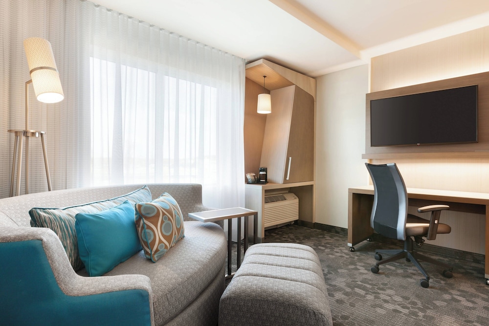 Courtyard by Marriott Boston Dedham Westwood - photo 14