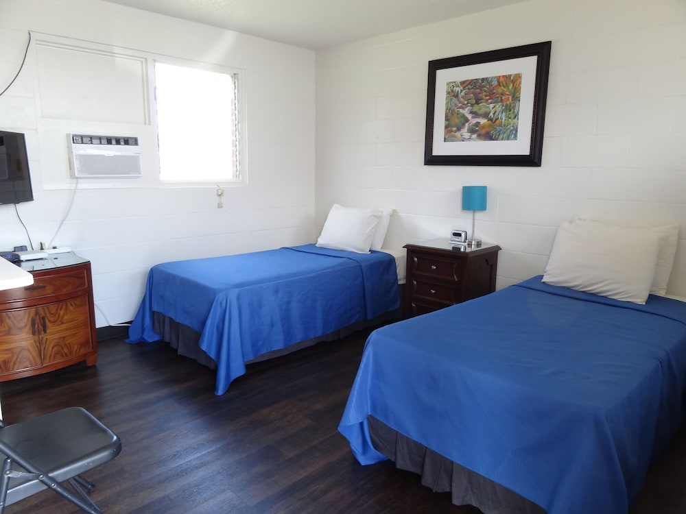 Tip Top Motel Cafe & Bakery - photo 10