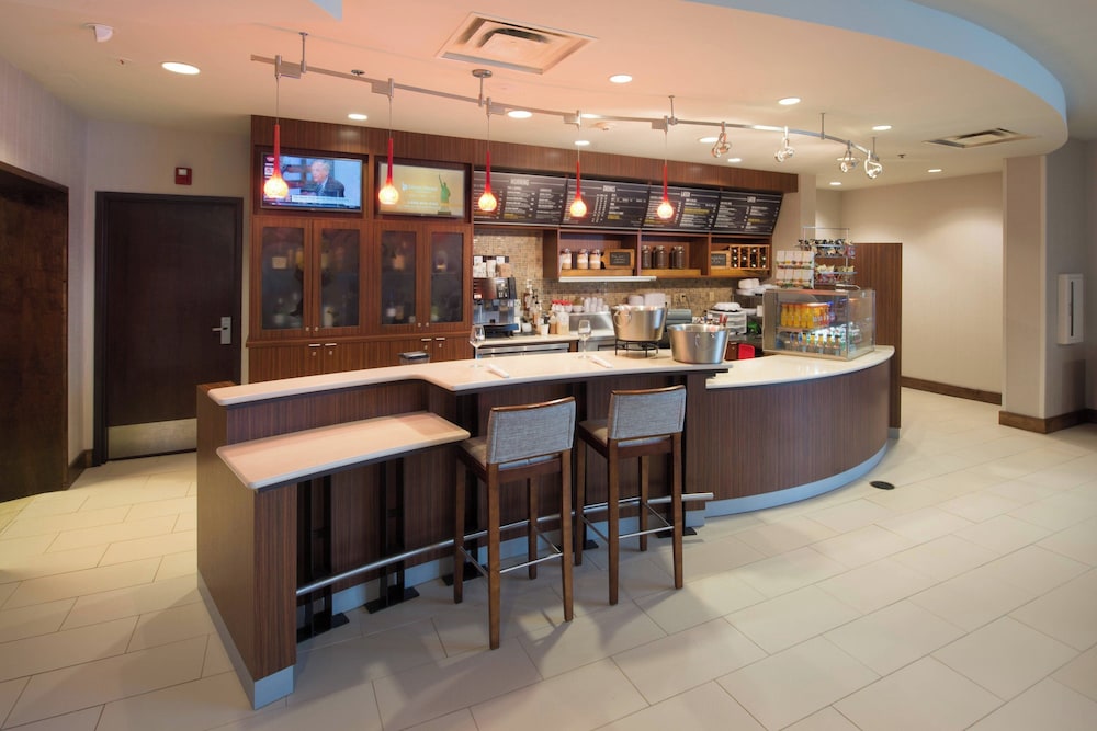 Courtyard by Marriott Canton - photo 30
