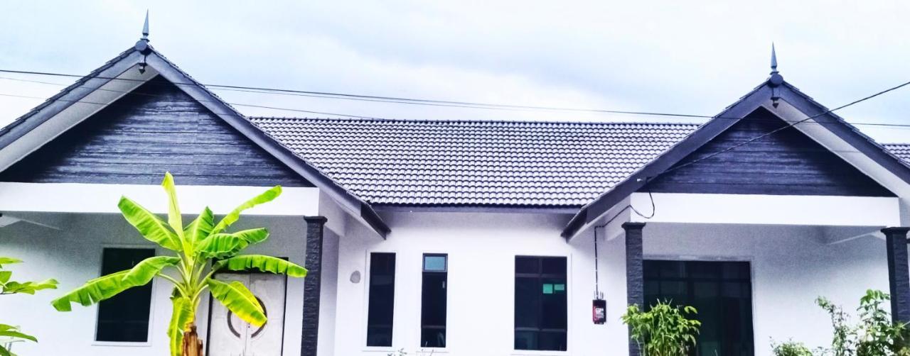 My Dallyne's Homestay at Teluk Menara Kuala Terengganu — 4-Star Luxury Hotel in Kuala Terengganu, Malaysia