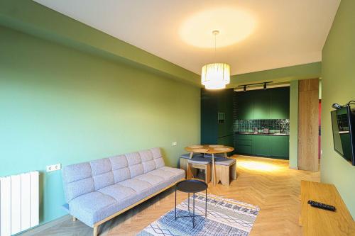 Chic 1BR Apt in Moedani complex By Wehost