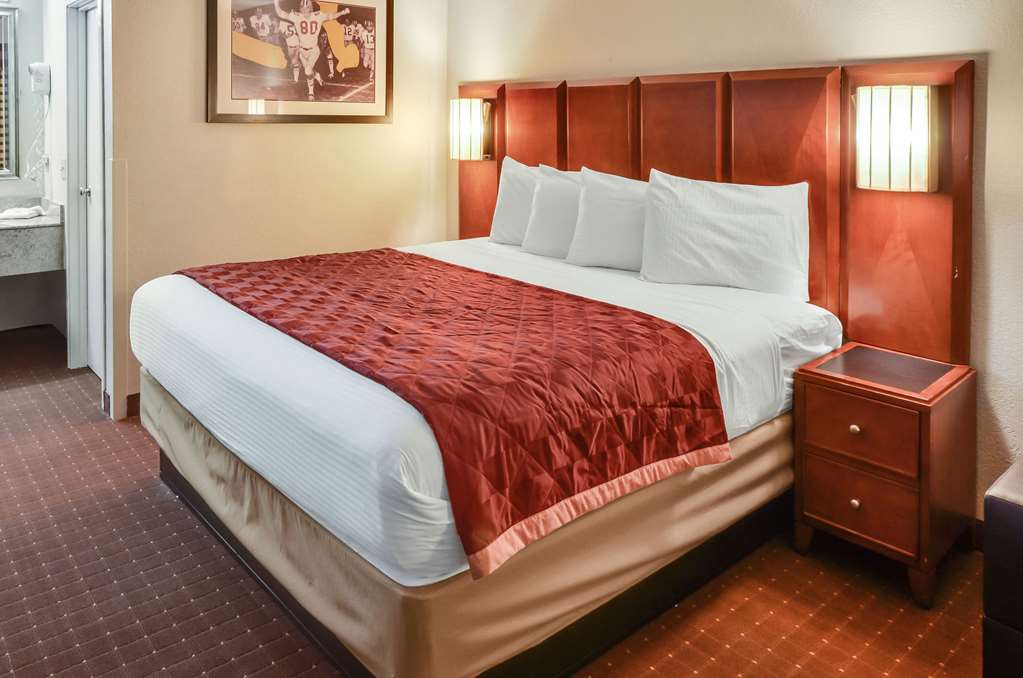 Rodeway Inn North Charleston Ashley Phosphate - photo 17