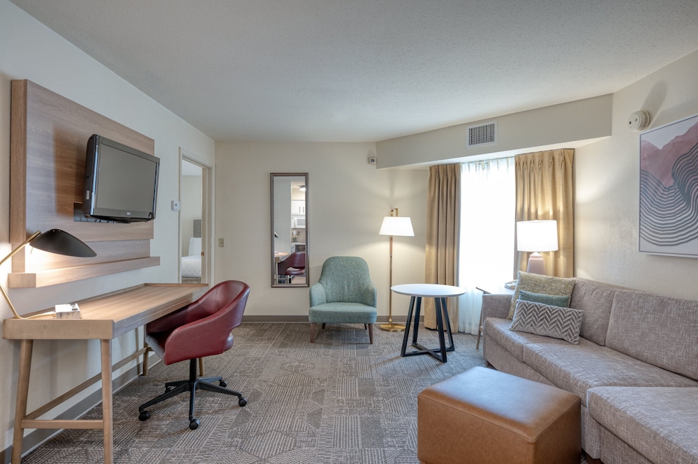 Staybridge Suites Allentown Bethlehem Airport by IHG - photo 39