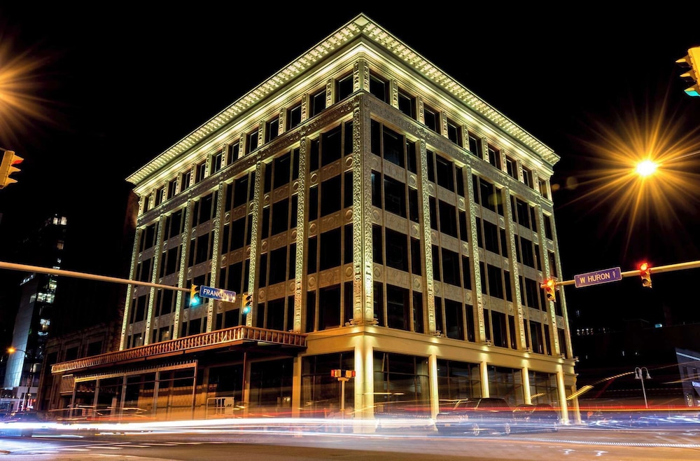 Curtiss Hotel An Ascend Hotel Collection Member