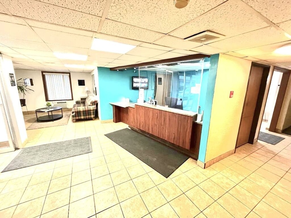 Motel 6 Moline - photo 56