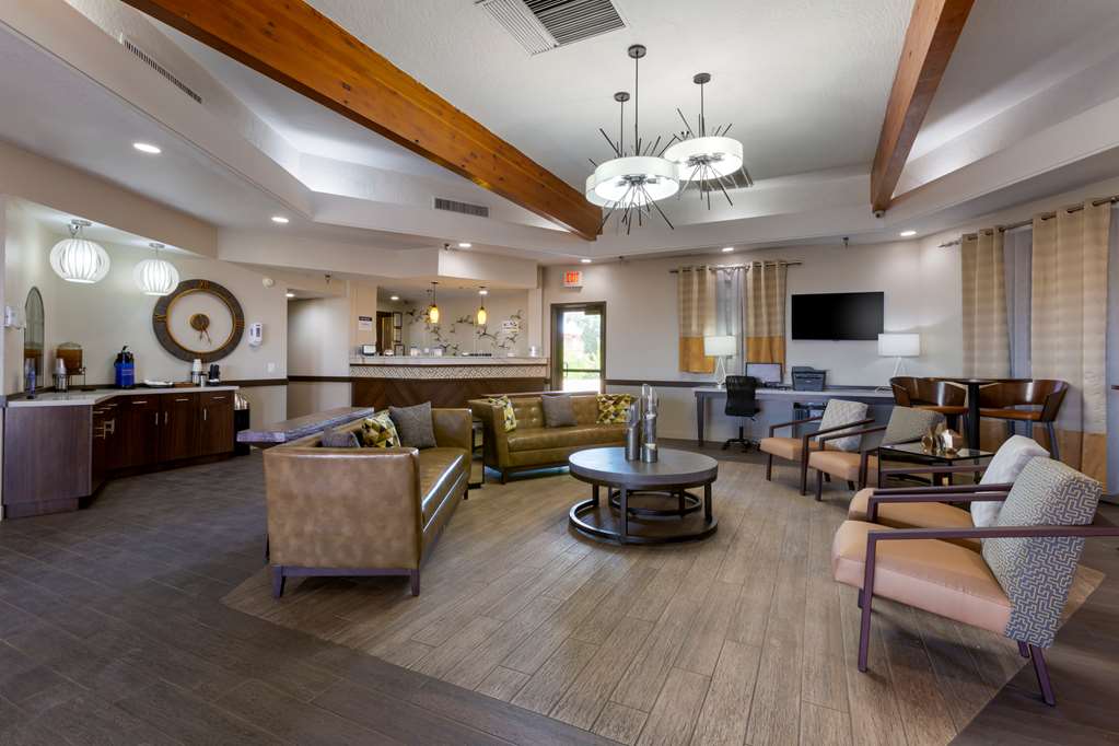 Best Western Phoenix Goodyear Inn - photo 2