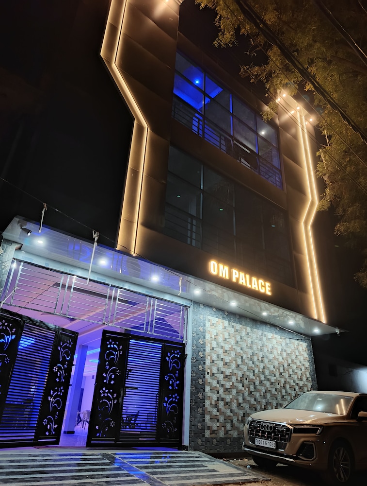 Om Palace 21235267 — Allahabad