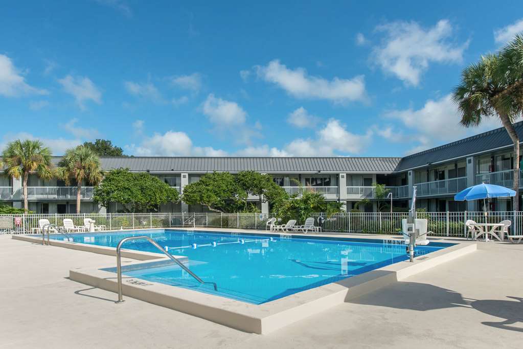 Quality Inn & Suites Brooksville I 75 Dade City - photo 20