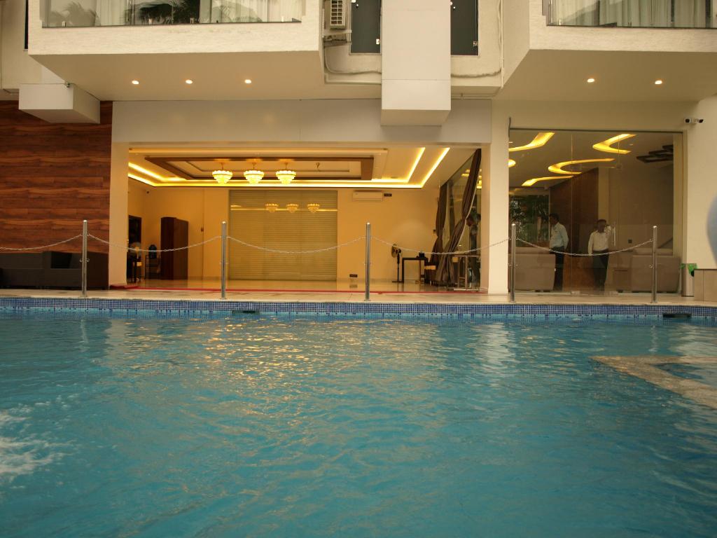 Silver Cloud - carbon neutral hotel in Bengaluru
