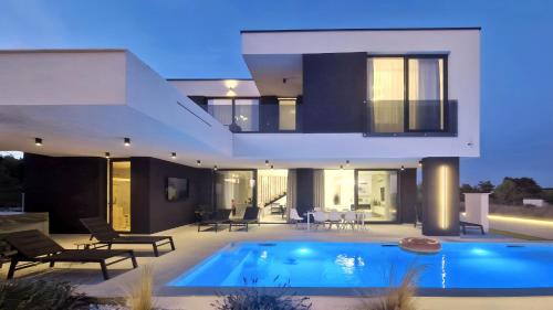 Villa 1 — 4-Star Luxury Hotel in None, Croatia