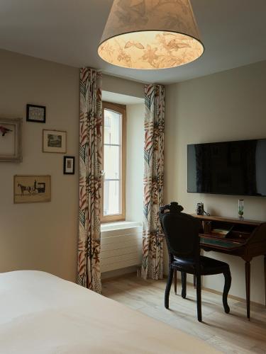 Hôtel Le Bec Bed and Chocolate self check in — hotel in Fleurier