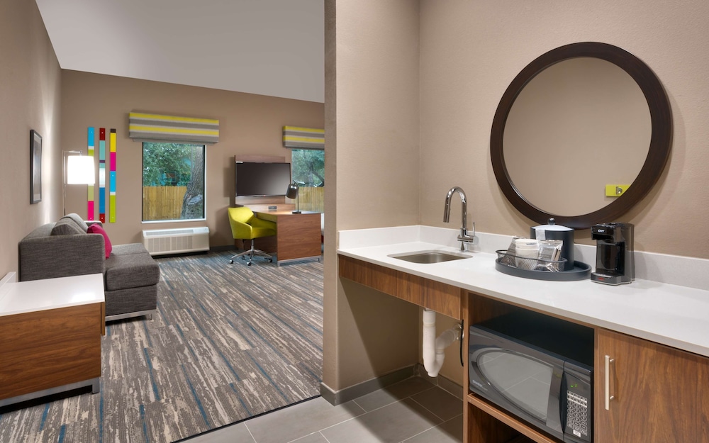 Hampton Inn & Suites Rockport Fulton - photo 26