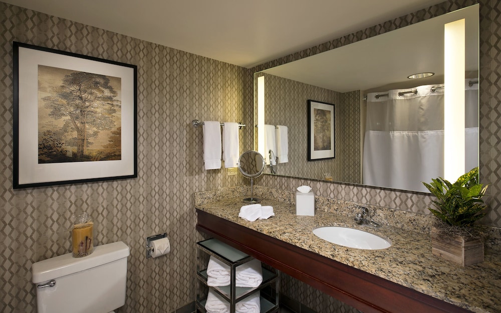 Eaglewood Resort and Spa - photo 20