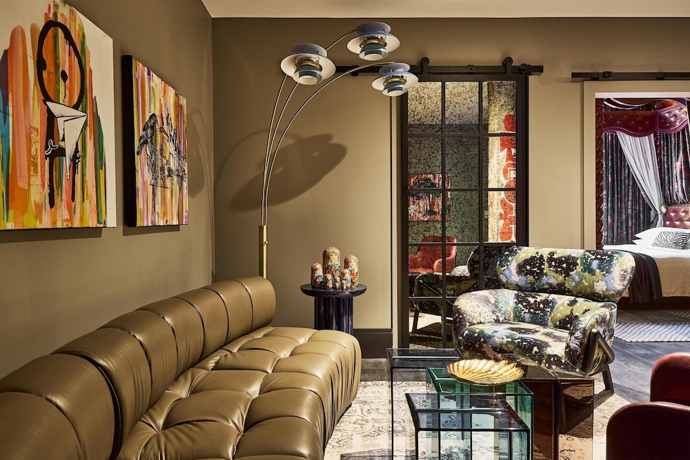 The Radical Asheville Tapestry Collection by Hilton - photo 39