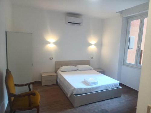 Camera Appartamento Terminal Traghetti in Genoa, Italy