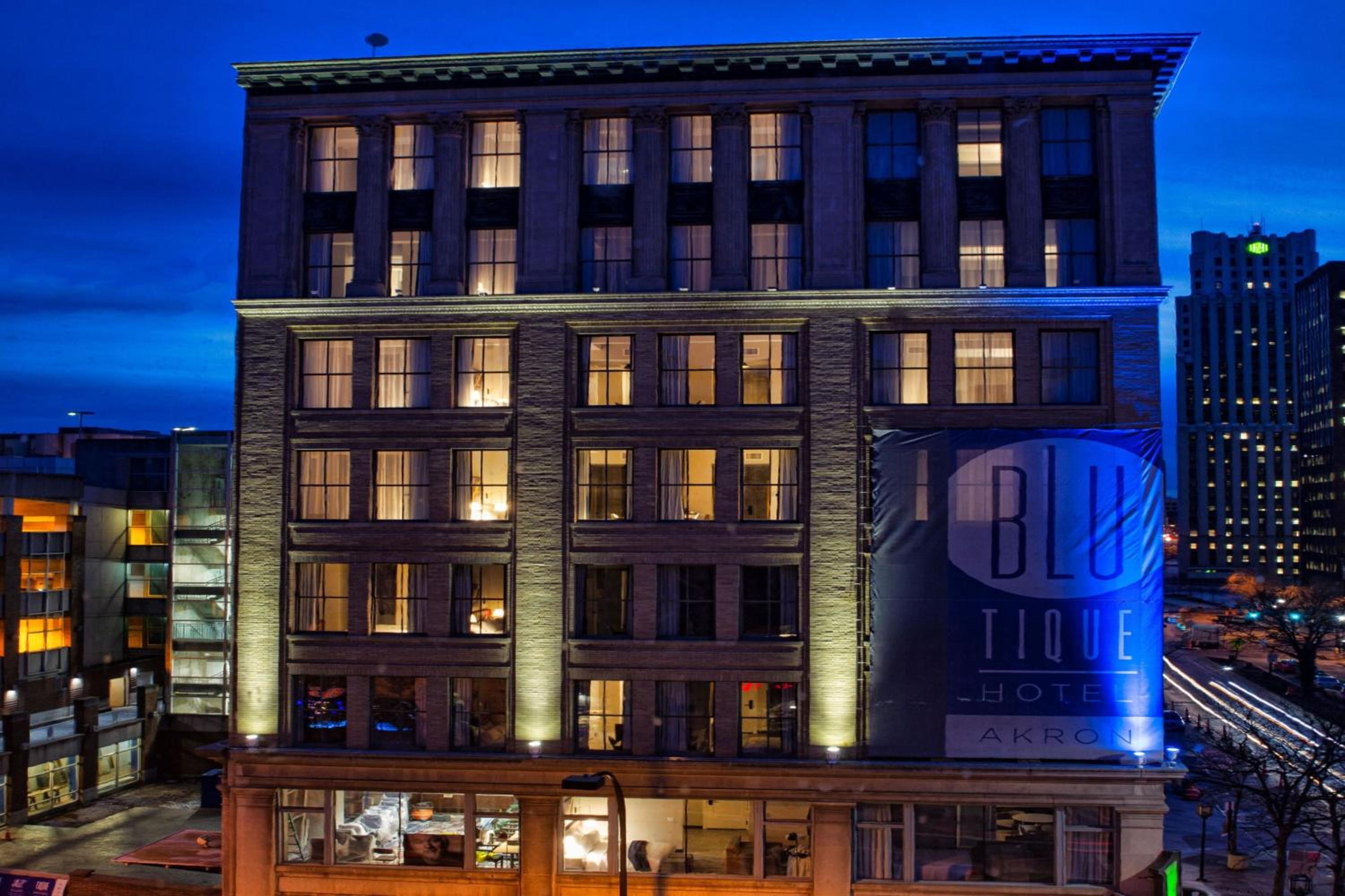 Blu Tique Hotel - photo 13