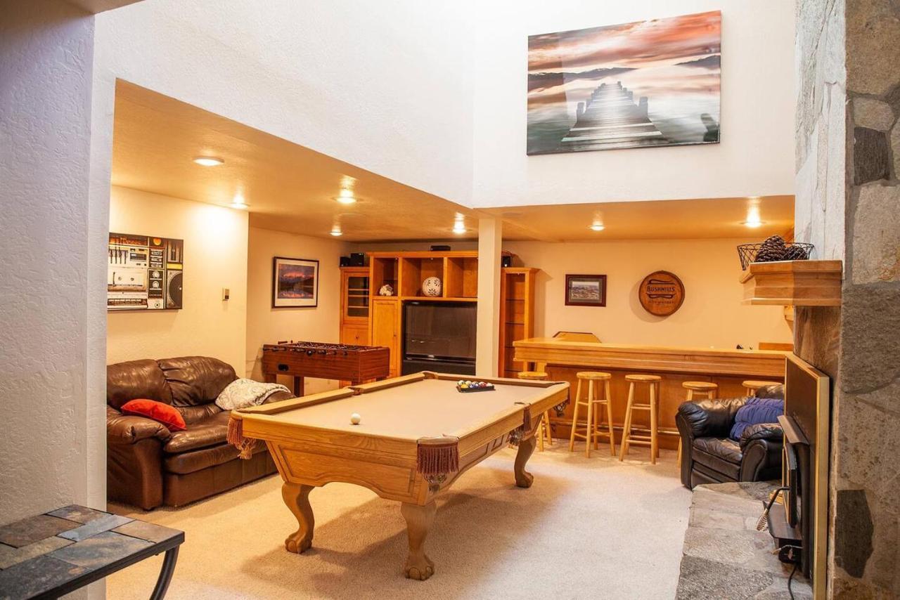 Beautiful 3500sf Lake Tahoe Home W Open Layout