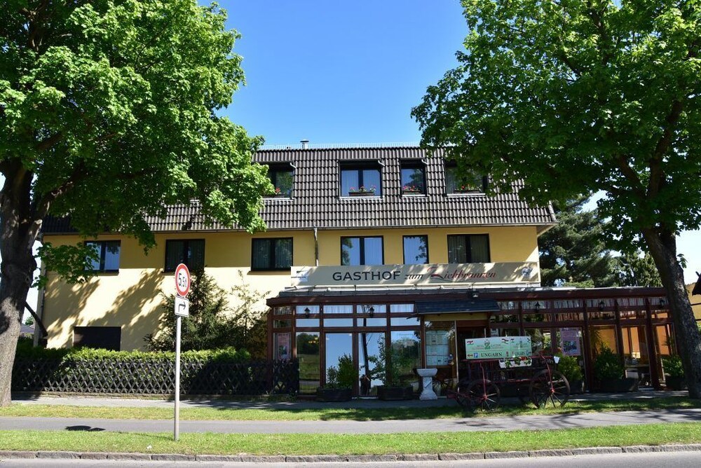 Hotel zum Ziehbrunnen