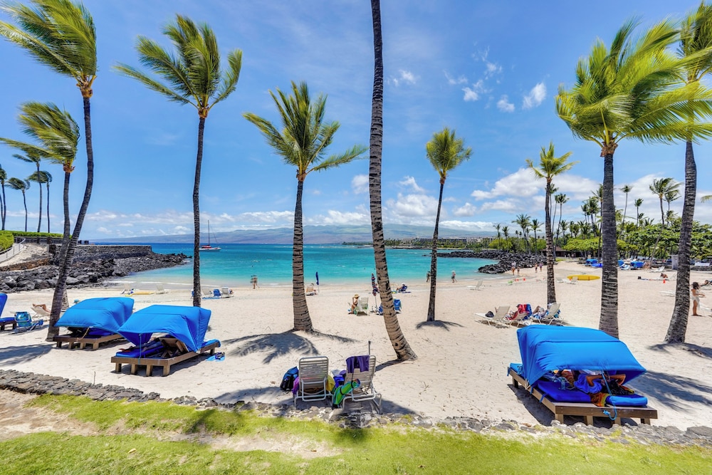 Luxe Maunalani Resort Condo w Pool Beach Access - photo 27