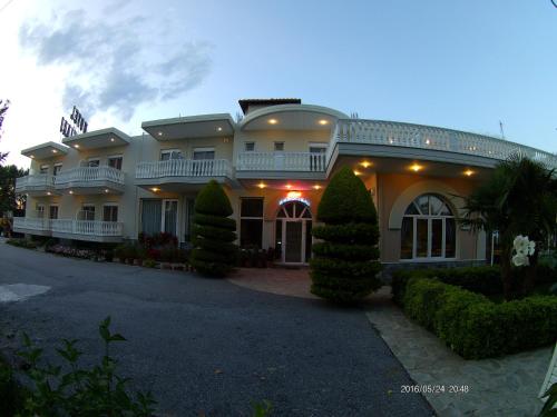 Hotel Akrogiali in Korinos, Greece