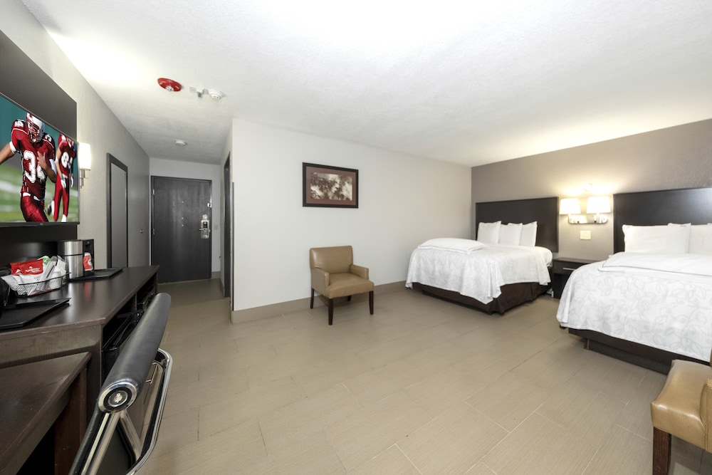 Red Roof Inn PLUS Huntsville - photo 17