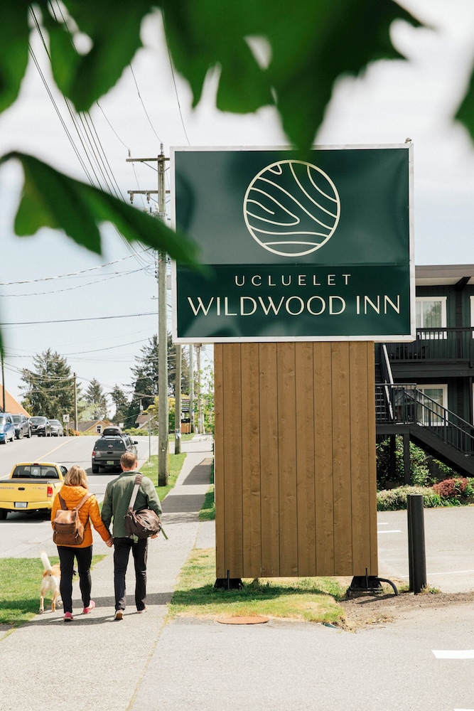 Ucluelet Wildwood Inn in Ucluelet, Canada