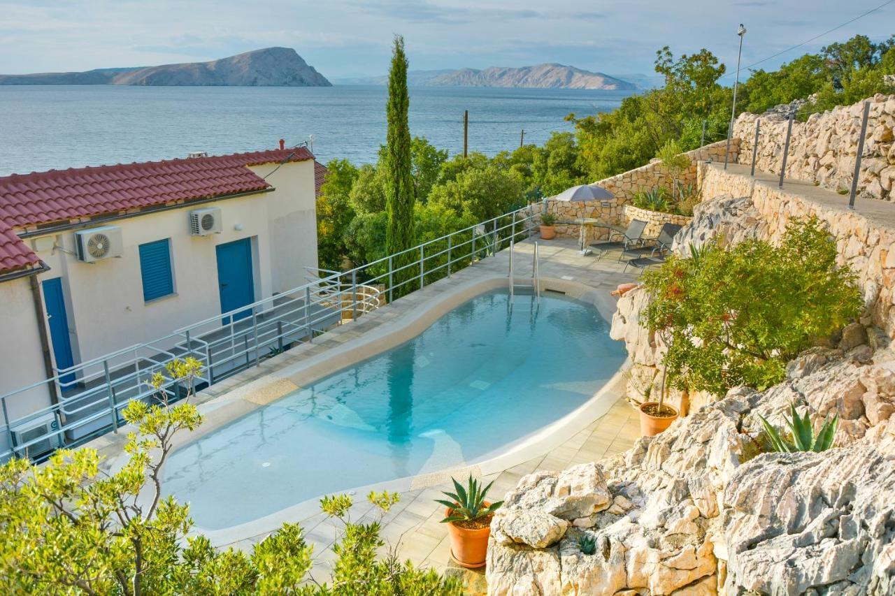 Apartments Miki — 4-Star Luxury Hotel in Senj, Croatia